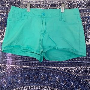 Pre-Loved City Streets Juniors/Womens Teal Shorts